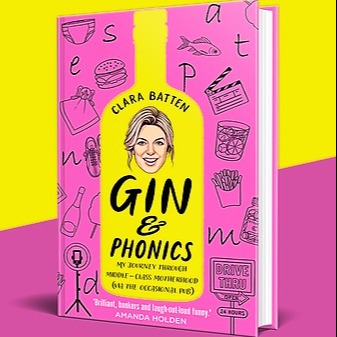 clara_batten_ | Instagram, TikTok | Linktree